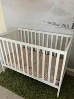 Baby / peuter bed, Kinderen en Baby's, Ophalen, Zo goed als nieuw, Matras