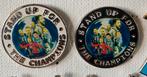 Pin Club Bruges Brugge stand up for the champions 4e le pin, Comme neuf, Sport, Enlèvement ou Envoi, Insigne ou Pin's