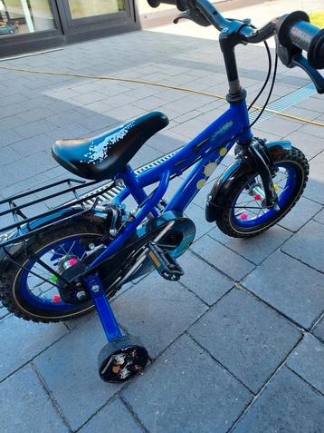 Goede starter fietsje met zijwielen ( demonteerbaar) beschikbaar voor biedingen