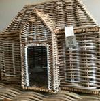 Riviera maison rattan huis vogelhuis, Huis en Inrichting, Verzenden, Zo goed als nieuw