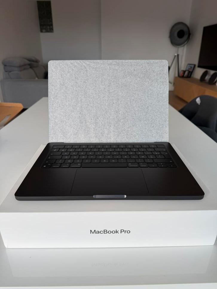 Macbook Pro M4 Pro/512 GB/24 GB RAM/Nieuwe Apple-garantie, Computers en Software, Apple Macbooks, Nieuw, MacBook, Overige groottes