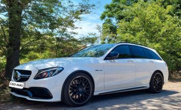 Mercedes C63 AMG 2016 (utilitaire) disponible aux enchères