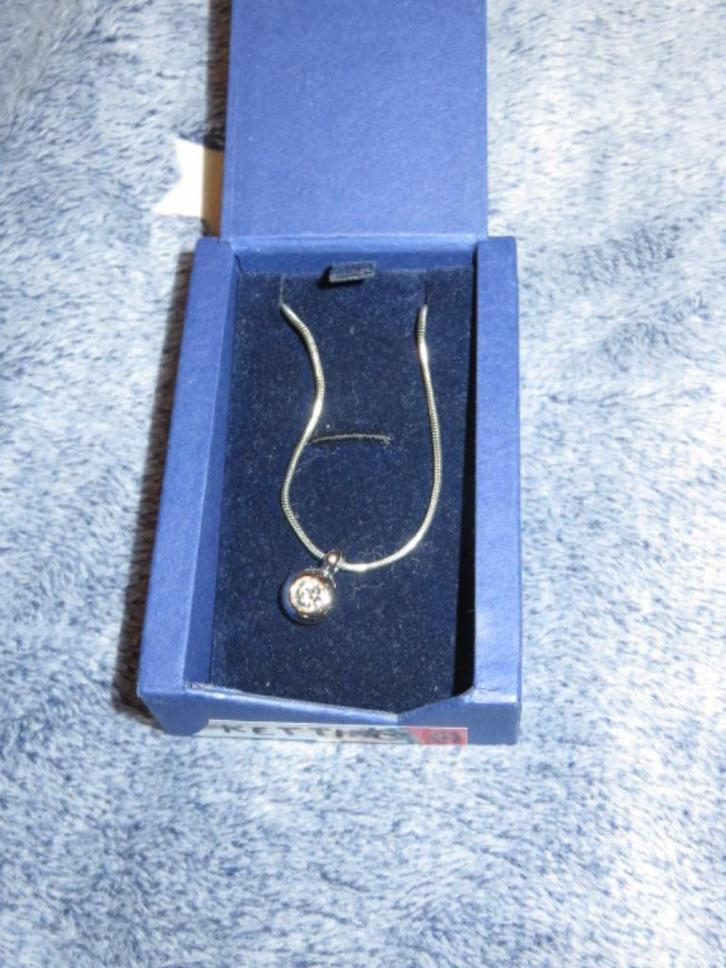 Swarovski hanger -- 1792056 -- ketting - rond, Handtassen en Accessoires, Kettingen, Zo goed als nieuw, Zilver, Ophalen of Verzenden