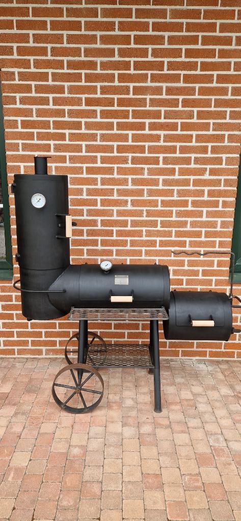 Oklahoma Bbq 6mm dik staal in goede staat, Tuin en Terras, Houtskoolbarbecues, Gebruikt, Met accessoires, Ophalen