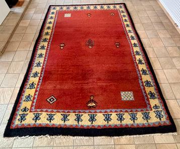 Tapijt wol 170x240 laagpolig rood beschikbaar voor biedingen