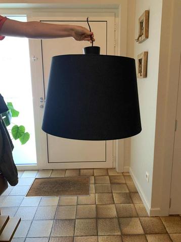 hanglamp beschikbaar voor biedingen