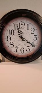 2 prachtige grote landelijke hang horloges!, Huis en Inrichting, Woonaccessoires | Klokken, Ophalen of Verzenden, Zo goed als nieuw