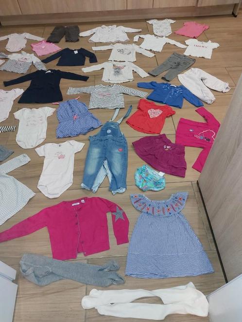 LOT 2 : 88 vêtements filles 18 à 24 mois (2ans). TB état., Enfants & Bébés, Vêtements de bébé | Packs de vêtements pour bébés