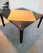 Design eettafel Model Wing TS7002, Huis en Inrichting, Tafels | Eettafels, Ophalen of Verzenden, Gebruikt