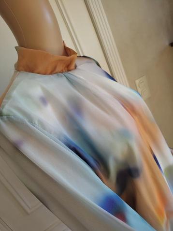leuke nette blouse  als nieuw   beschikbaar voor biedingen