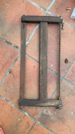 Antieke zaag, Enlèvement