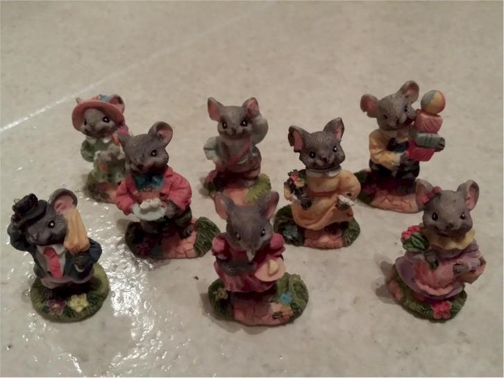 Set van 8 muisjes (figuurtjes), Verzamelen, Poppetjes en Figuurtjes, Zo goed als nieuw, Ophalen of Verzenden