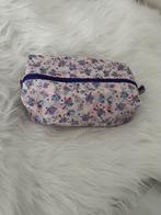 Trousse, Enlèvement, Neuf