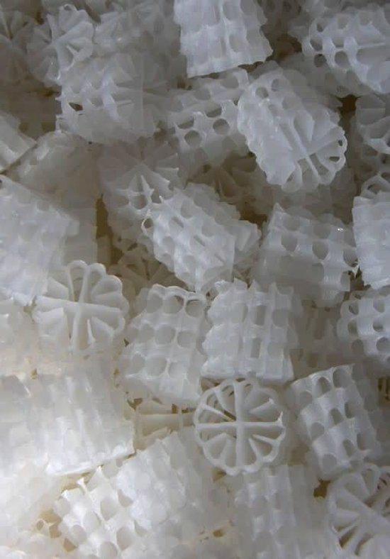 Biocarrier  Helix zak 100 liter Ø 17 mm Wit, Tuin en Terras, Vijver-toebehoren, Nieuw, Vijverfilter, Ophalen