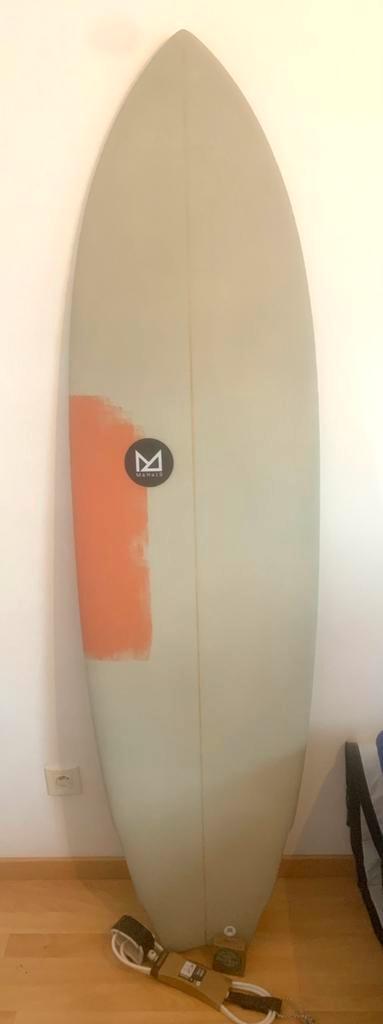 Surfboard - volledig nieuw, Watersport en Boten, Golfsurfen, Nieuw, Met vinnen, Met draagtas, Met koord, Ophalen