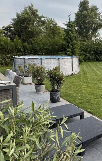 Zwembad 457x457x122 + Zandfilterpomp te koop! beschikbaar voor biedingen
