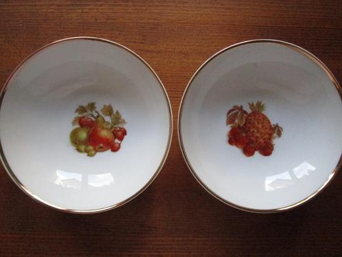 Arzberg bord & 6 kommetjes, Huis en Inrichting, Keuken | Servies, Nieuw, Kom(men), Porselein, Ophalen of Verzenden