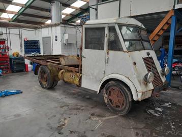 renault AHS disponible aux enchères