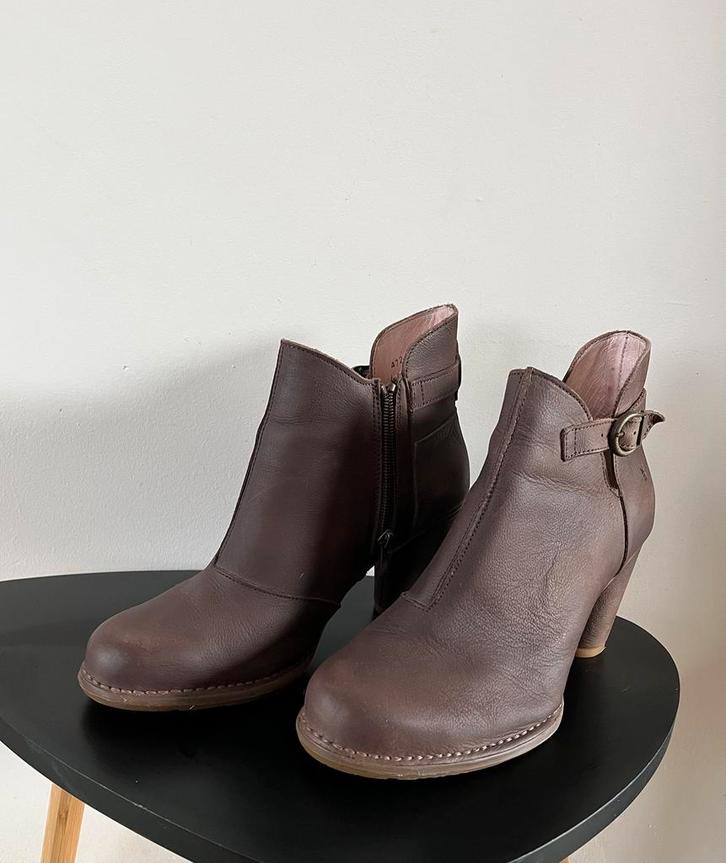 Laarsjes El Naturalista 40, Kleding | Dames, Schoenen, Nieuw, Lage of Enkellaarzen, Bruin, Ophalen of Verzenden
