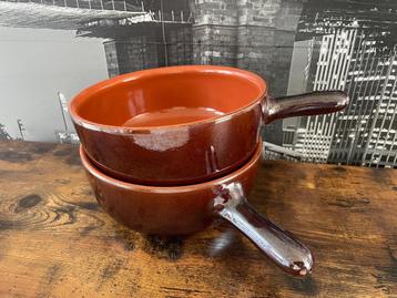 ovenschaal met handvat beschikbaar voor biedingen