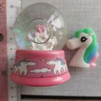 Unicorn sneeuwbol (ongeveer 6cm) en ponnykopje samen 1 euro., Ophalen of Verzenden, Gebruikt, Jongen of Meisje