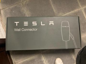 Tesla Wall Connector Charger Gen 2 beschikbaar voor biedingen