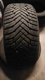 225/45r17 Nokian winterbanden 45€ per stuk met montage, Ophalen