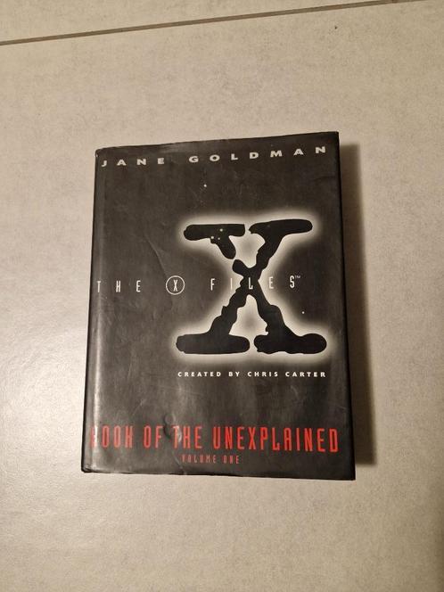 The X-files - Book of the unexplained volume one, Boeken, Fantasy, Ophalen of Verzenden