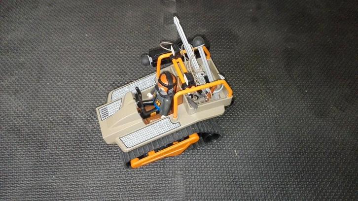 Playmobil - Véhicule à chenille et brigand, Kinderen en Baby's, Speelgoed | Playmobil, Zo goed als nieuw, Ophalen of Verzenden