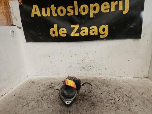 Motorsteun van een BMW 1-Serie, Auto-onderdelen, Ophanging en Onderstel, BMW, Gebruikt, 3 maanden garantie, Ophalen of Verzenden