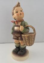 Goebel / hummel nr 511 village boy, Verzamelen, Ophalen, Zo goed als nieuw, Hummel
