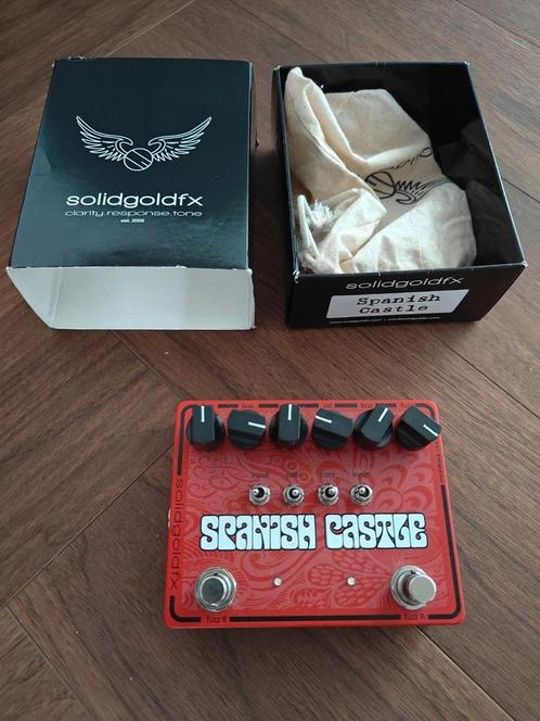 Solid Gold FX Spanish Castle Fuzz, Muziek en Instrumenten, Effecten, Zo goed als nieuw, Ophalen of Verzenden