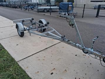 Boot trailer Met kantel functie  beschikbaar voor biedingen