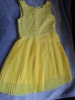 une magnifique robe d'été pour la fille 11 ans, Kinderen en Baby's, Kinderkleding | Maat 146, Ophalen of Verzenden, Meisje