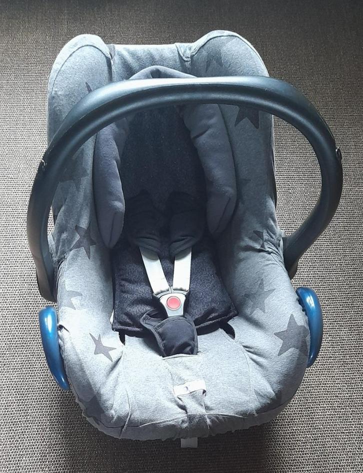 Maxi Cosi + Isofix + voetenzak, Kinderen en Baby's, Autostoeltjes, Gebruikt, Maxi-Cosi, 0 t/m 13 kg, Autogordel of Isofix, Ophalen