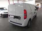 Fiat Doblo Maxi MJET 2023 29820km Garantie 3ans + Entretien, Auto's, Te koop, Stof, Voorwielaandrijving, Zwart