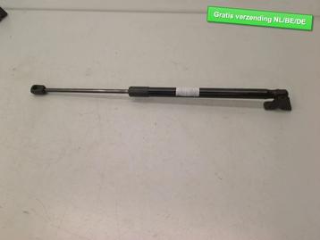 GASDRUKVEER ACHTER Scirocco (137 / 13AD) (1K8827550A) beschikbaar voor biedingen