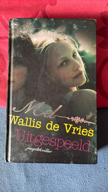Mel Wallis de Vries - Uitgespeeld beschikbaar voor biedingen
