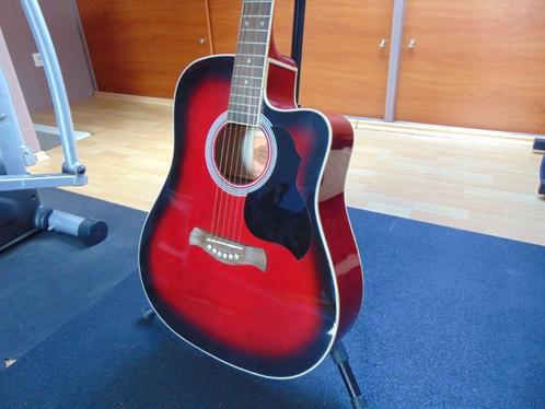 Electro semi Akoestische gitaar Richwood zo goed als nieuw !, Muziek en Instrumenten, Snaarinstrumenten | Gitaren | Akoestisch
