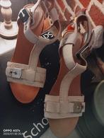 Sandales portées une seule fois . Etat neuf pointure 40, Kleding | Dames, Schoenen, Ophalen, Zo goed als nieuw