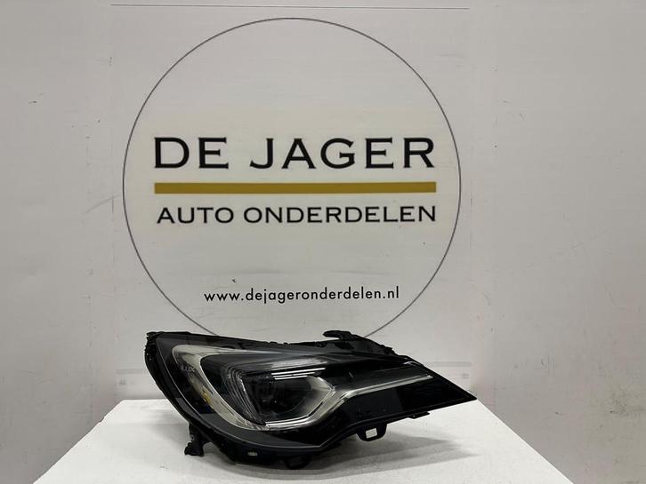 OPEL ASTRA K KOPLAMP RECHTS ILUX VOL LED 39055746, Auto-onderdelen, Verlichting, Opel, Gebruikt