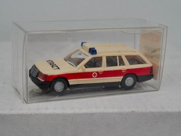 Mercedes 230 TE ambulance - Wiking 1/87 beschikbaar voor biedingen