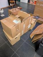 Boîtes de déménagement, boîtes à bananes, Enlèvement