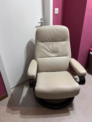 Relax zetel manuweel beschikbaar voor biedingen