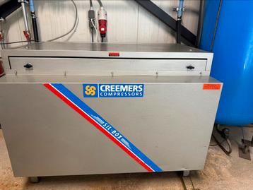 Cremers zuiger compressor met complete set. beschikbaar voor biedingen