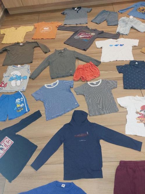 60 vêtements pour garçons 5 à 6ans. TB état. Envoi possible., Enfants & Bébés, Paquets de vêtements pour enfants, Comme neuf, Enlèvement ou Envoi