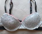 voorgevormde tiener beha beugel Hema 70AA, Kinderen en Baby's, Ophalen of Verzenden, Gebruikt, Hema, Meisje