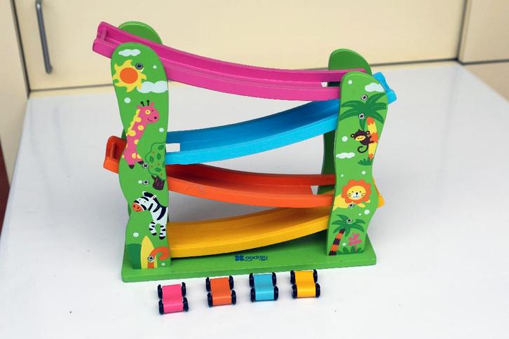 Racebaan in de vorm van een toren, Kinderen en Baby's, Speelgoed | Racebanen, Zo goed als nieuw, Racebaan, Handmatig, Overige merken