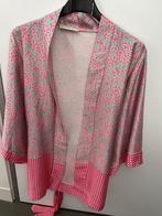 Kimono rose taille TU, en parfait état !, Enlèvement ou Envoi, Comme neuf, Taille 36 (S), Rose