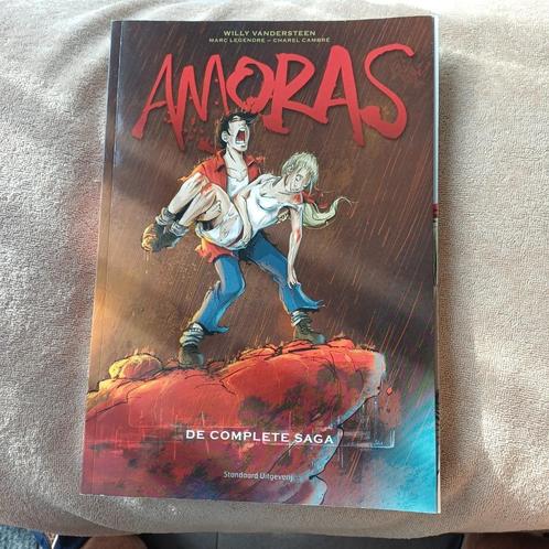 Amoras - De Complete Saga, Boeken, Stripverhalen, Zo goed als nieuw, Complete serie of reeks, Ophalen of Verzenden